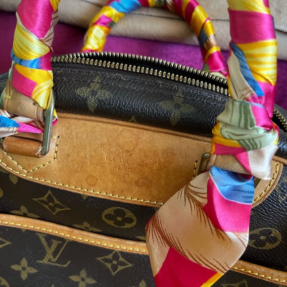 Louis Vuitton Trouville - Picture 3 of 13